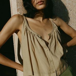 Doen Nalina Sleeveless Button-Up Top